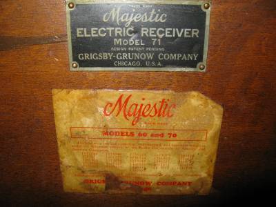 1928 Majestic Model 71 Lowboy Console, $ 100